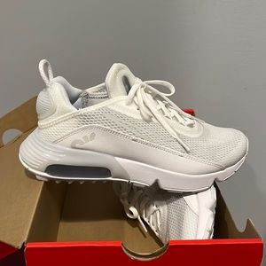 NIKE AIR MAX 2090 (GS)